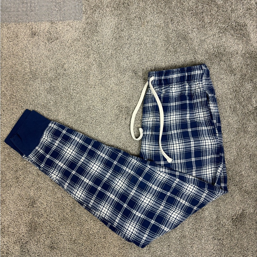 Blue plaid pajama‎ pants